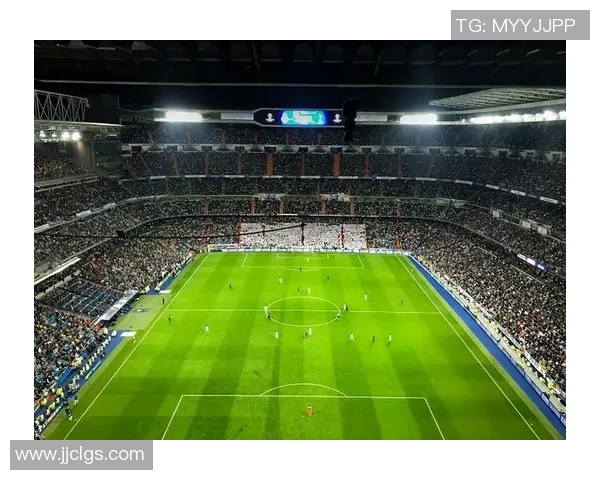 足球明星的魅力与激情背景音乐全景展现让你感受绿茵场上的荣耀与梦想